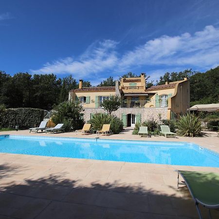 LE MAS DES TARENTES Chambres d'hôtes Trans-en-Provence Extérieur photo